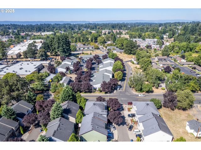 5301 PLOMONDON St F24, Vancouver, WA 98661