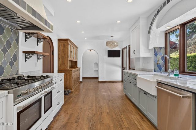 550 Old Mill Road, San Marino, CA 91108