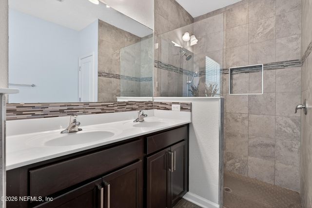 2723 DAYLILY Lane, Jacksonville, FL 32226