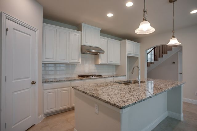 3412 Damsel Sauvage Lane, Lewisville, TX 75056