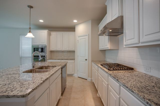 3412 Damsel Sauvage Lane, Lewisville, TX 75056