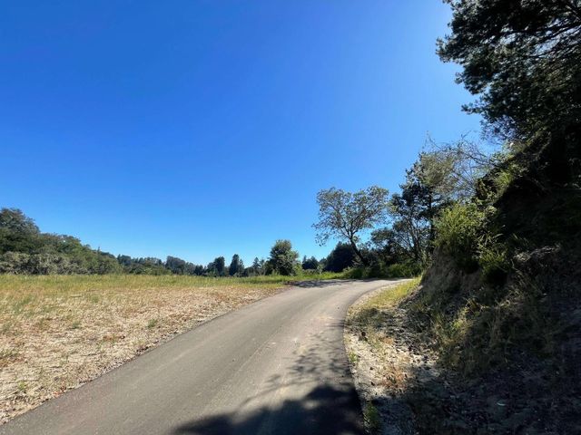 5601 Freedom Boulevard, Aptos, CA 95003