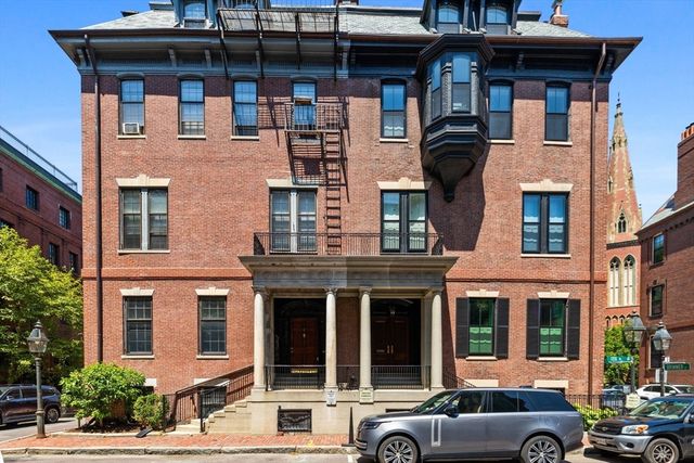 2 Otis Place 1, Boston, MA 02108