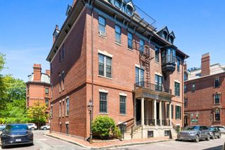 2 Otis Place 1, Boston, MA 02108