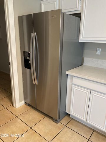 3939 W ANDERSON Drive, Glendale, AZ 85308