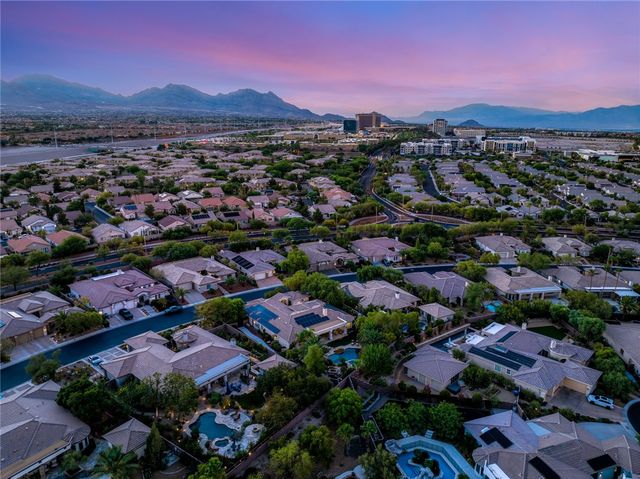 10925 Iris Canyon Lane, Las Vegas, NV 89135
