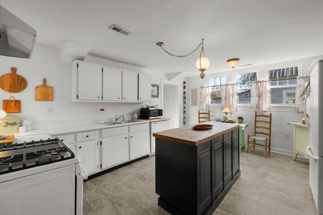 302 N Polk St, Tullahoma, TN 37388