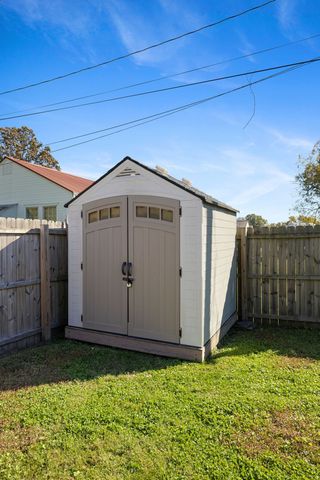 302 N Polk St, Tullahoma, TN 37388