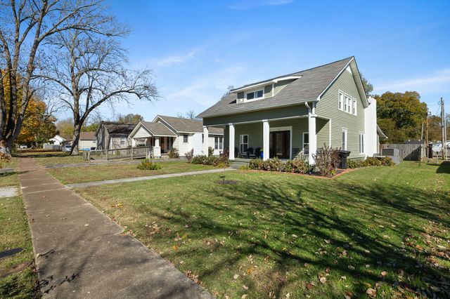 302 N Polk St, Tullahoma, TN 37388