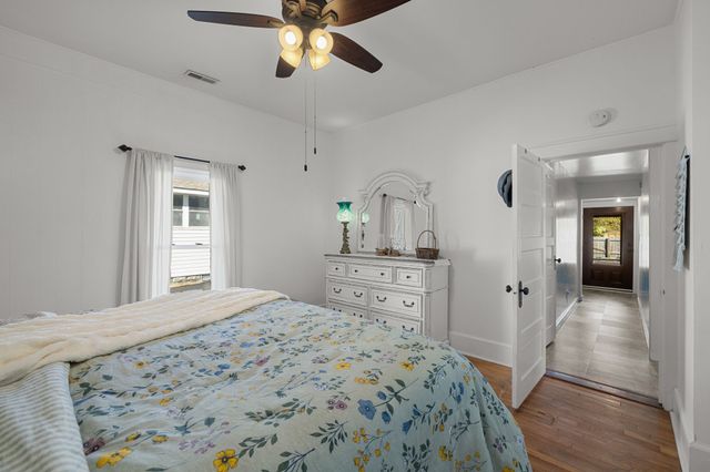 302 N Polk St, Tullahoma, TN 37388