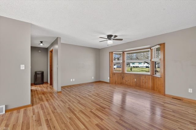 424 Fairview Avenue, Caledonia Twp, MI 48867