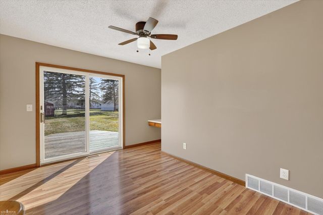 424 Fairview Avenue, Caledonia Twp, MI 48867