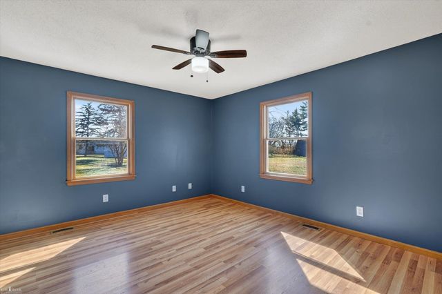 424 Fairview Avenue, Caledonia Twp, MI 48867