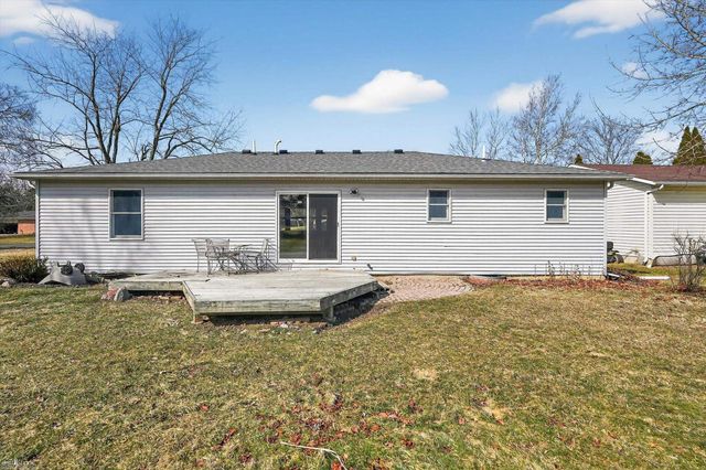 424 Fairview Avenue, Caledonia Twp, MI 48867