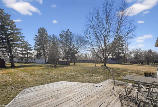 424 Fairview Avenue, Caledonia Twp, MI 48867