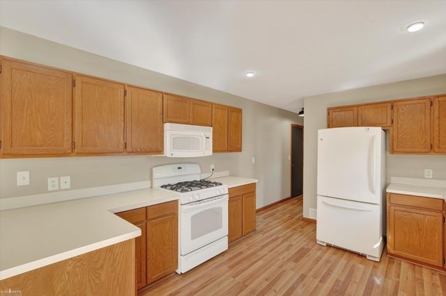 424 Fairview Avenue, Caledonia Twp, MI 48867