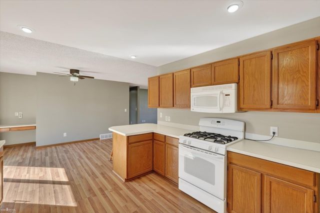 424 Fairview Avenue, Caledonia Twp, MI 48867