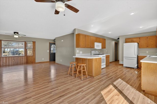 424 Fairview Avenue, Caledonia Twp, MI 48867