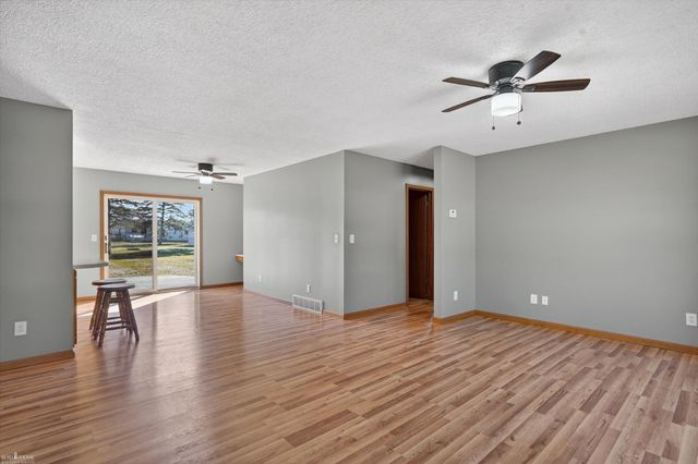 424 Fairview Avenue, Caledonia Twp, MI 48867