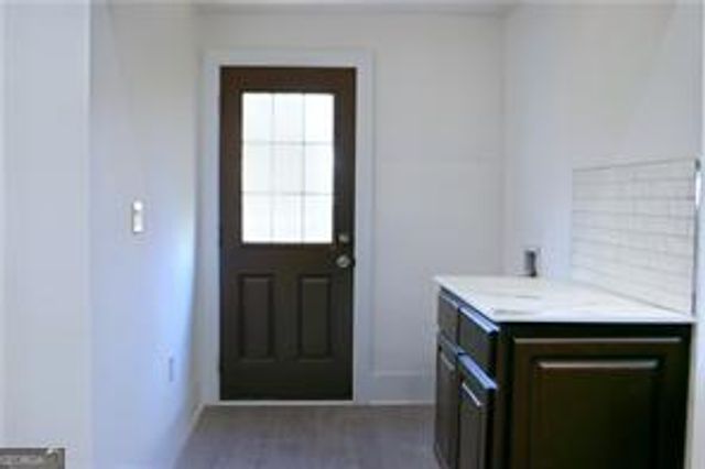1022 Mayson Turner Road NW, Atlanta, GA 30314