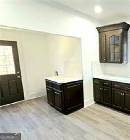 1022 Mayson Turner Road NW, Atlanta, GA 30314