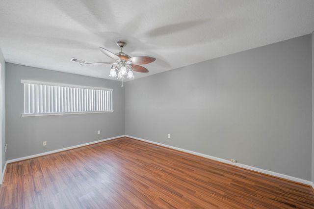 10910 Vanderford Drive, Houston, TX 77099