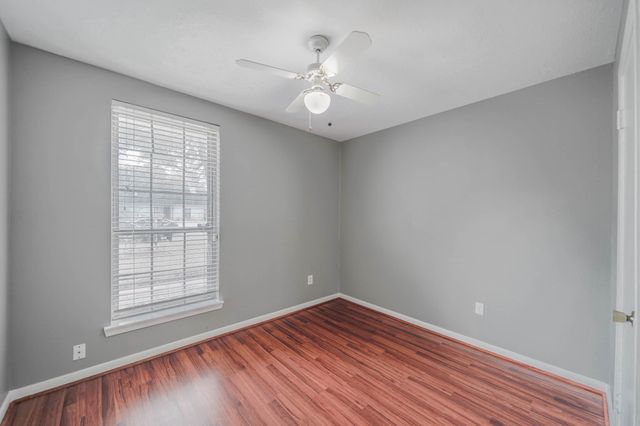 10910 Vanderford Drive, Houston, TX 77099