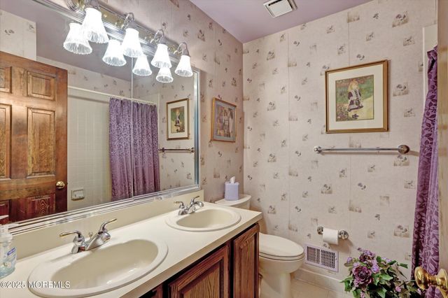 97 Fairway Boulevard, Monroe, NJ 08831