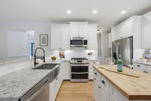 6121 Gretna Lane, Apex, NC 27539