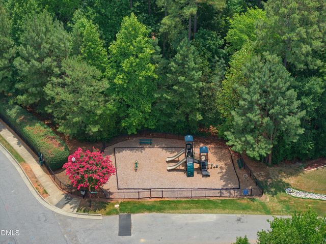 6121 Gretna Lane, Apex, NC 27539