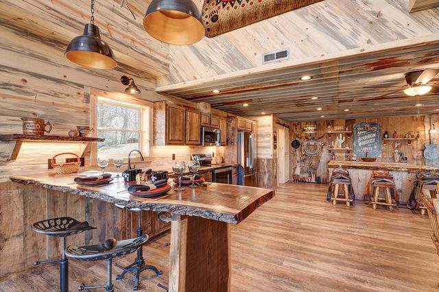 187 Briar Woods Lane, Blue Ridge, GA 30513