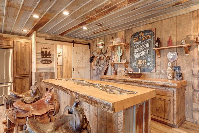 187 Briar Woods Lane, Blue Ridge, GA 30513