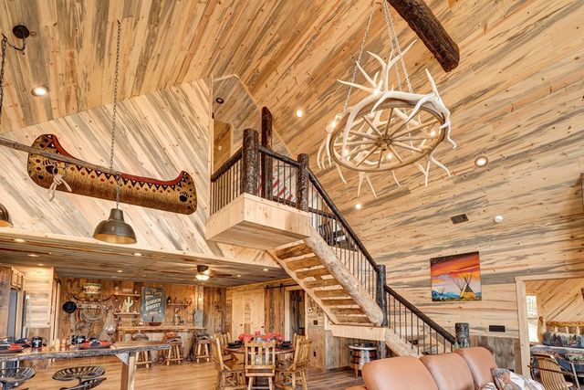 187 Briar Woods Lane, Blue Ridge, GA 30513