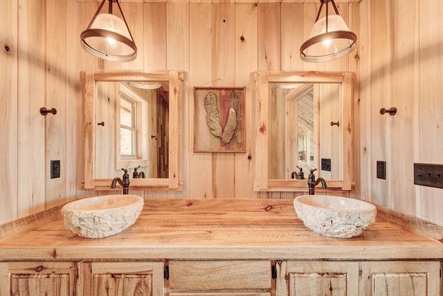 187 Briar Woods Lane, Blue Ridge, GA 30513