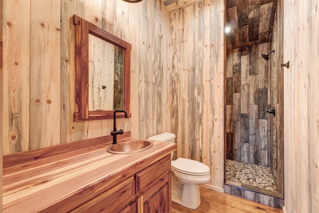 187 Briar Woods Lane, Blue Ridge, GA 30513