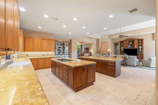 77638 Via Venito, Indian Wells, CA 92210