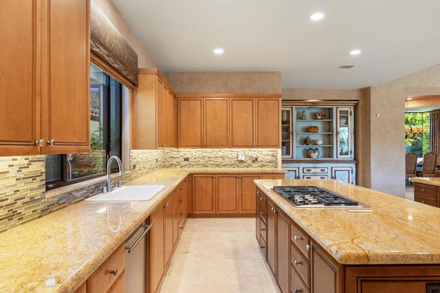 77638 Via Venito, Indian Wells, CA 92210