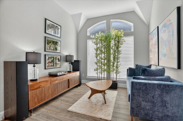 2825 Shane Drive, Midlothian, TX 76065