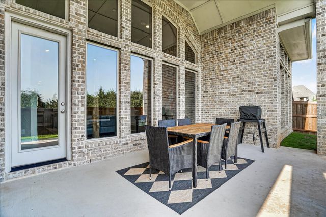 2825 Shane Drive, Midlothian, TX 76065