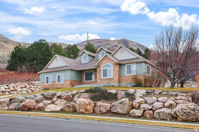 305 W 2300 S, Perry, UT 84302