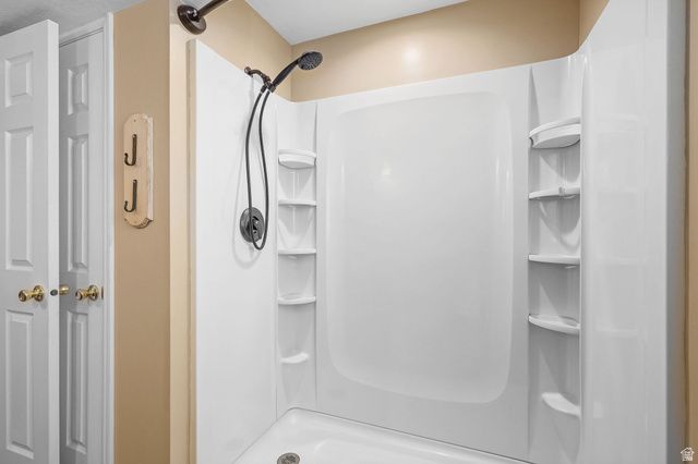 305 W 2300 S, Perry, UT 84302