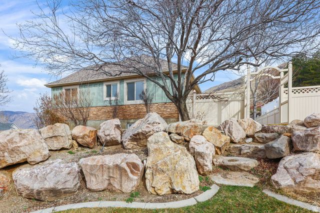 305 W 2300 S, Perry, UT 84302