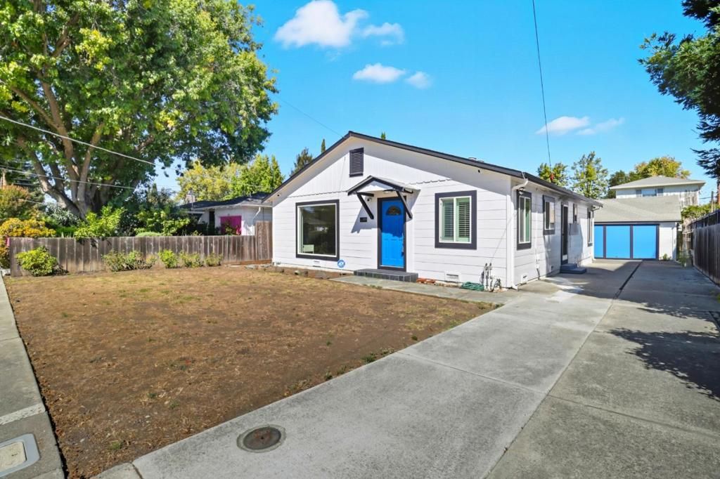 223 San Carlos Avenue, Redwood City, CA 94061