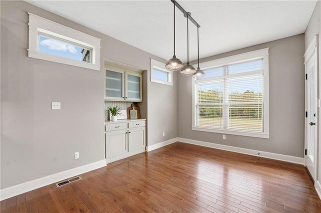 4385 Missouri Drive, Ottawa, KS 66067