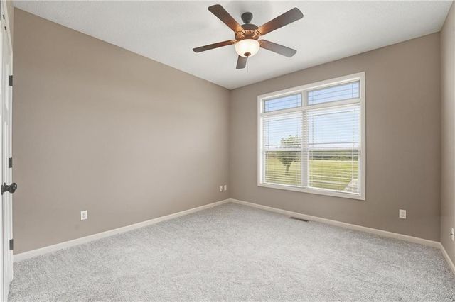 4385 Missouri Drive, Ottawa, KS 66067