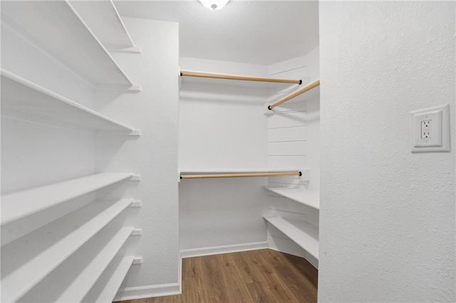 4385 Missouri Drive, Ottawa, KS 66067