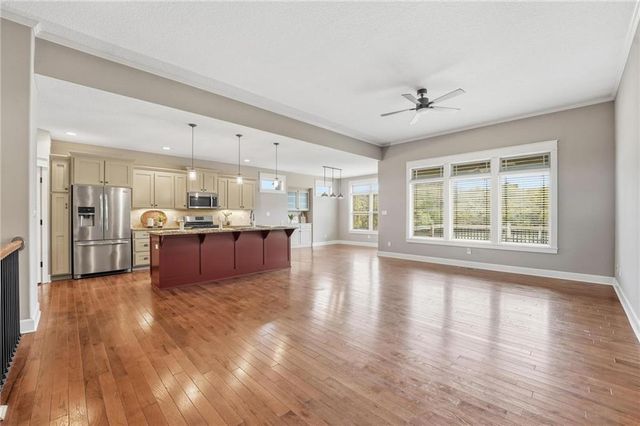 4385 Missouri Drive, Ottawa, KS 66067