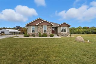 4385 Missouri Drive, Ottawa, KS 66067