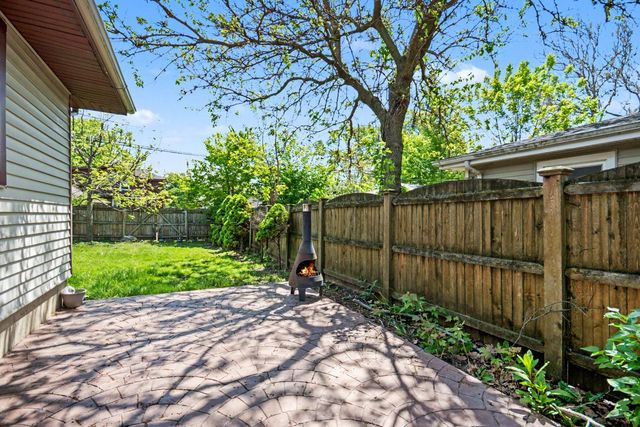 604 Cowles Avenue, Joliet, IL 60435