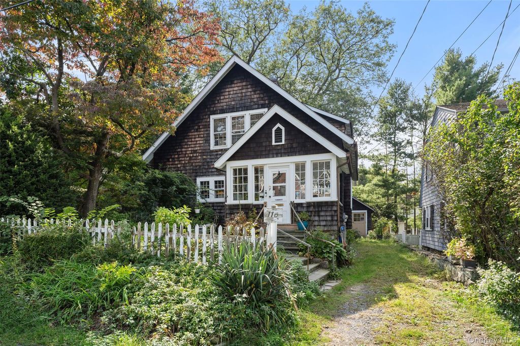 116 Brown Road, Scarsdale, NY 10583 — photo 2